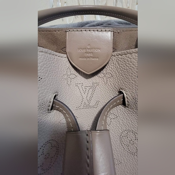 Louis Vuitton Girolata - Picture 9 of 14